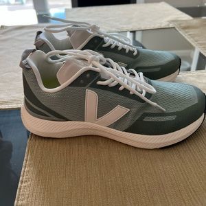 Brand new with box Veja Sneakers